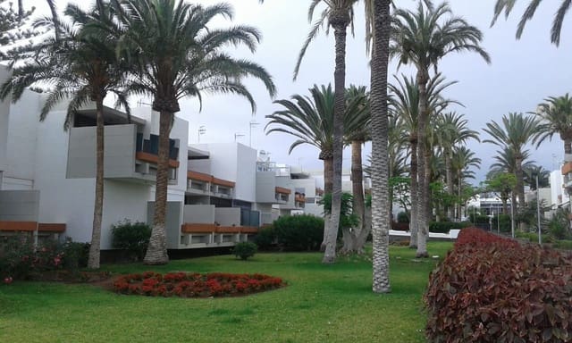 1 soverom Leilighet til salgs i Costa del Silencio, Arona med svømmebasseng - € 200 000 (Ref: 9933624)