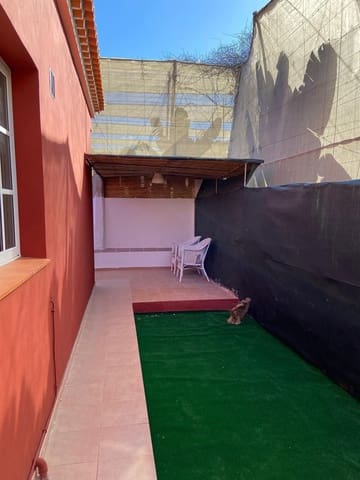 2 slaapkamer Finca/Landhuis te huur in Arona met garage - € 1.250 (Ref: 9933625)