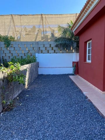 2 slaapkamer Finca/Landhuis te huur in Arona met garage - € 1.250 (Ref: 9933625)
