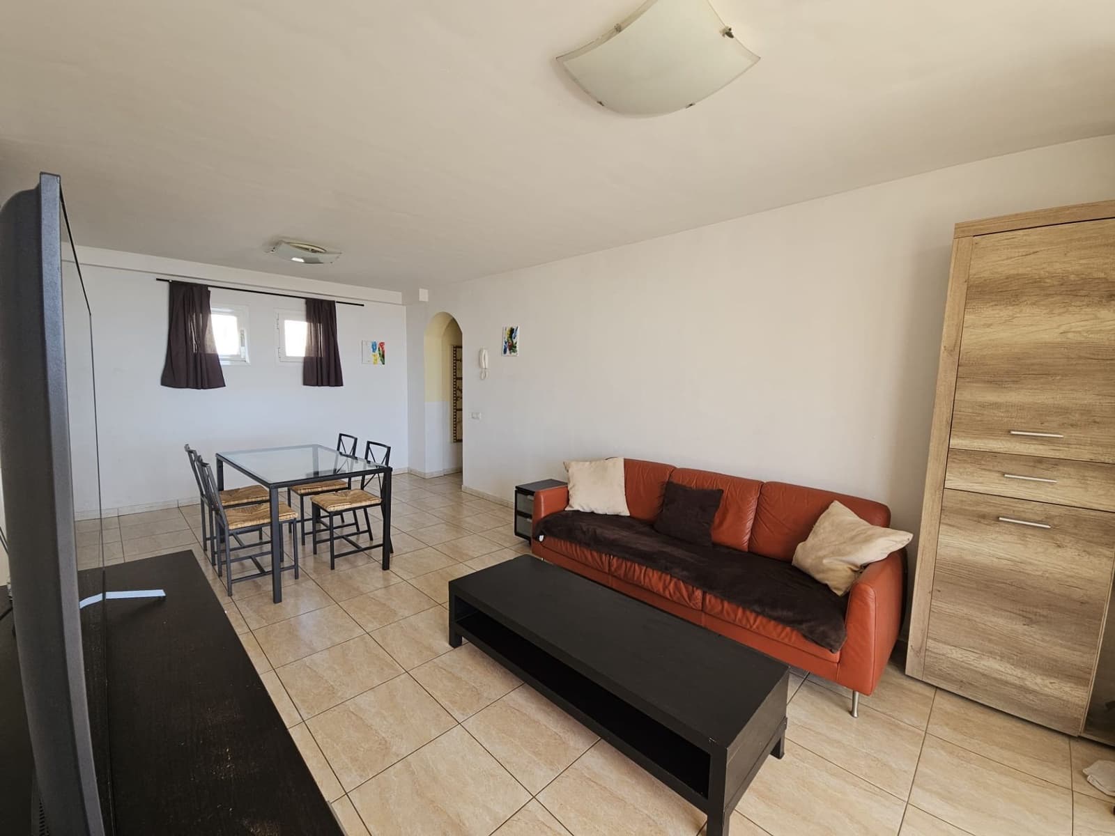 3 quarto Casa em Banda para arrendar em El Madronal com piscina - 1 800 € (Ref: 9964912)