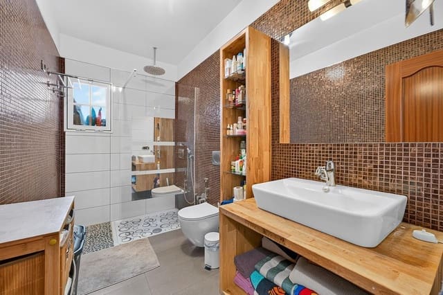 Apartamento de 2 habitaciones en Guargacho en venta - 219.900 € (Ref: 9972902)