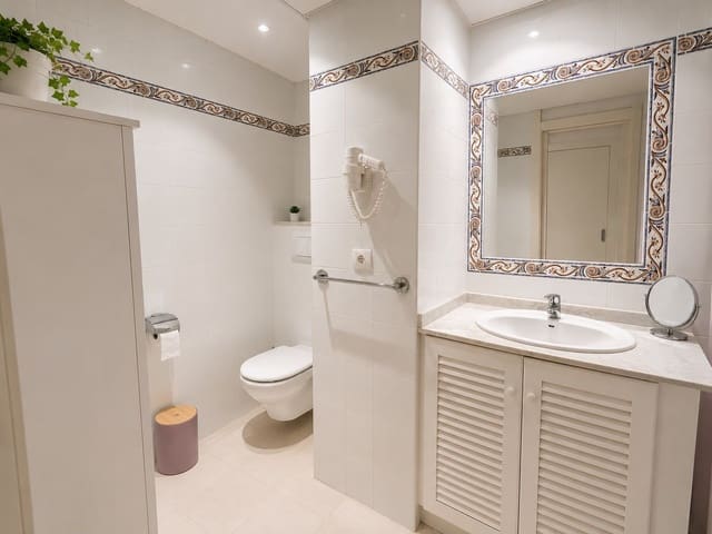 Studio til salgs i Puerto de la Cruz med svømmebasseng - € 165 000 (Ref: 9974706)