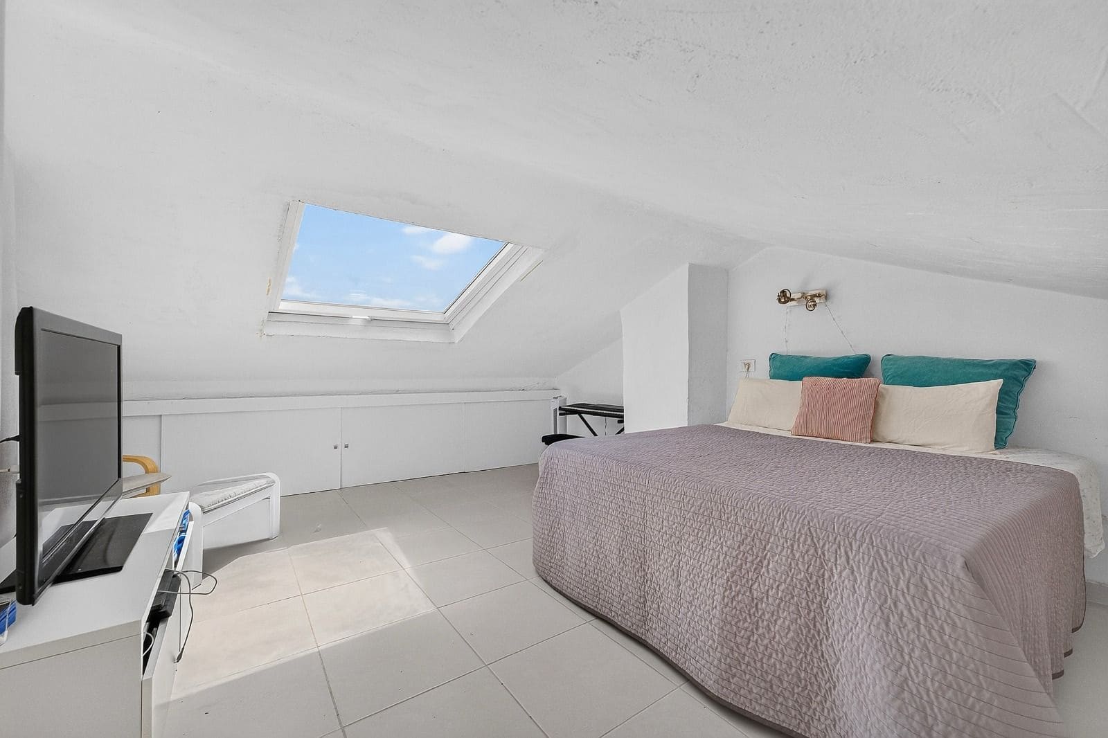3 slaapkamer Huis te koop in El Medano met zwembad - € 420.000 (Ref: 9990265)