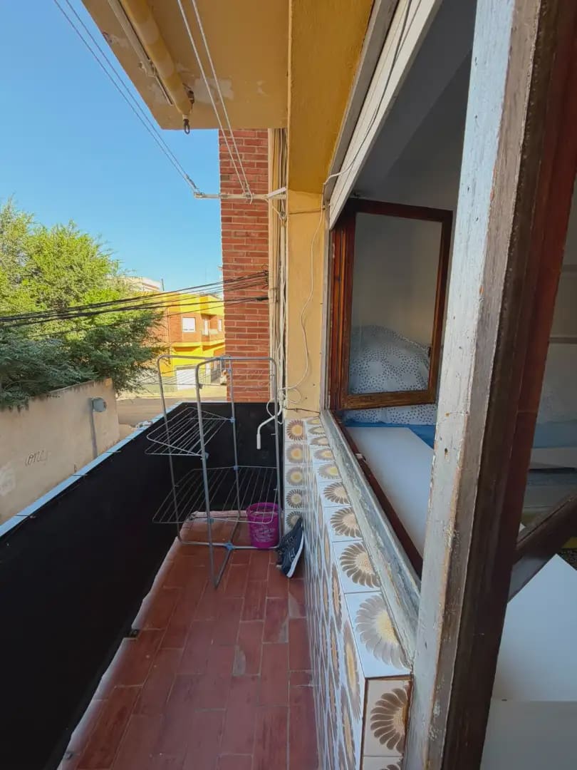 4 bedroom Flat for sale in Petrel / Petrer - € 115,000 (Ref: 10045483)