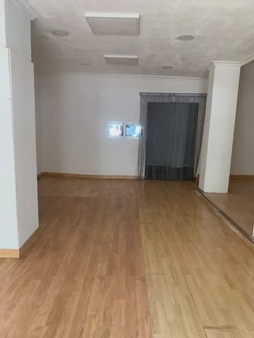 Commercieel te huur in Petrel / Petrer - € 450 (Ref: 10145057)