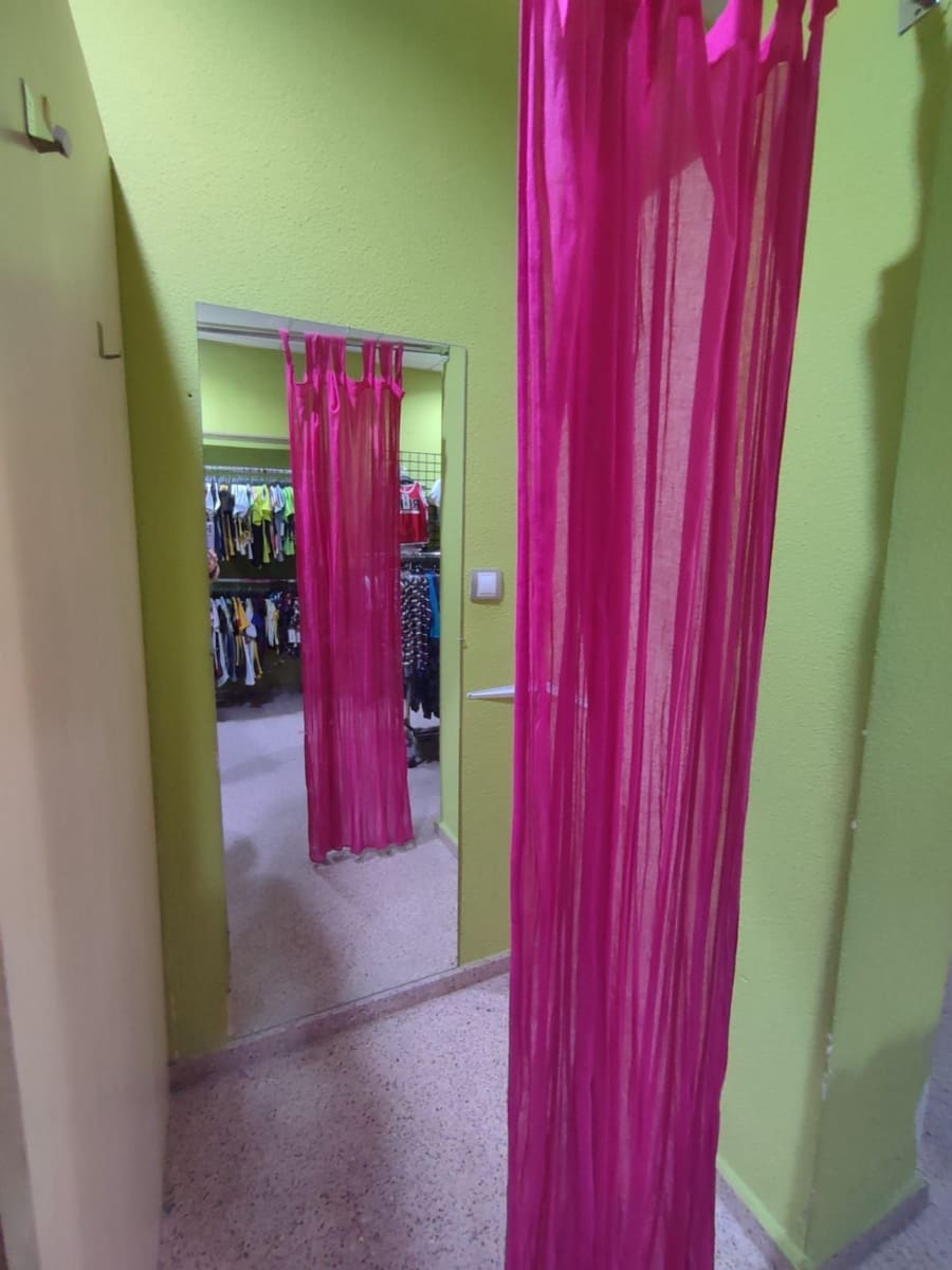 Erhverv til salg i Petrel / Petrer - € 73.400 (Ref: 6975493)