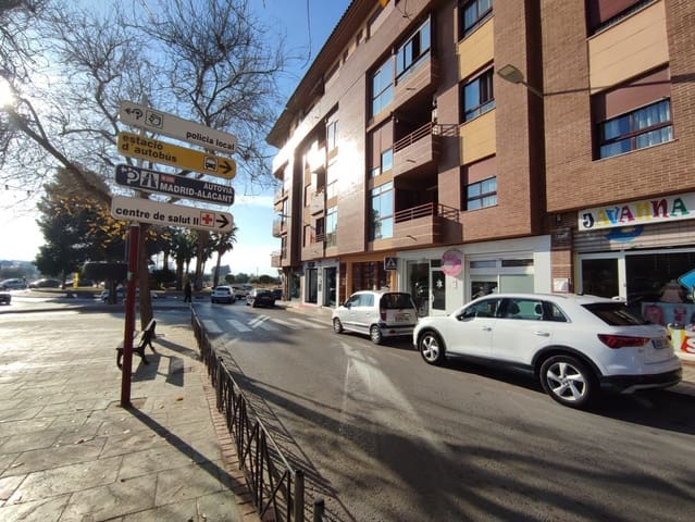 Erhverv til salg i Petrel / Petrer - € 73.400 (Ref: 6975493)