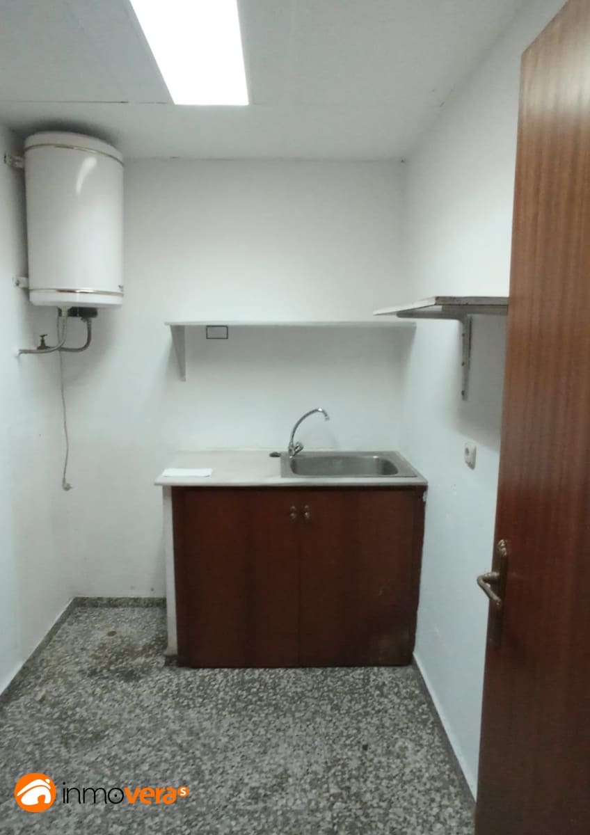 Kontor til leje i Elda - € 700 (Ref: 8240601)