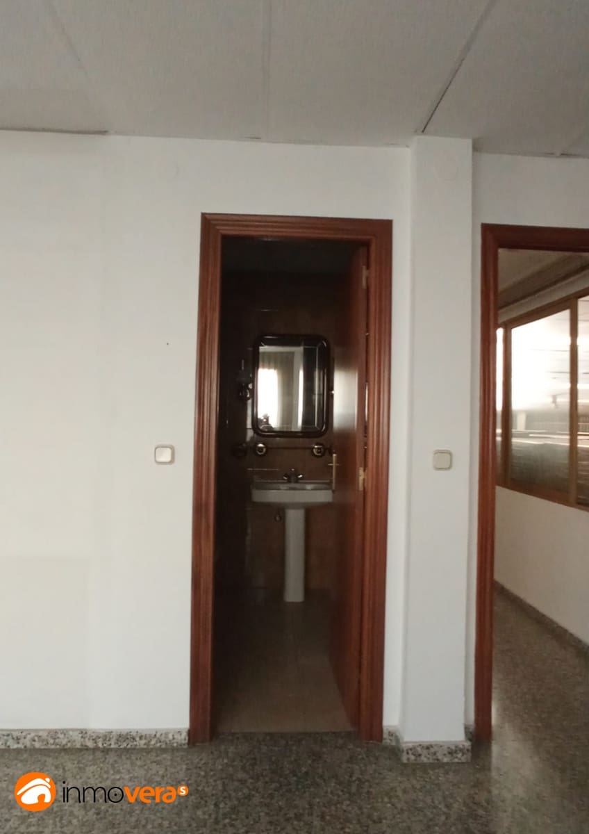 Kontor til leje i Elda - € 700 (Ref: 8240601)