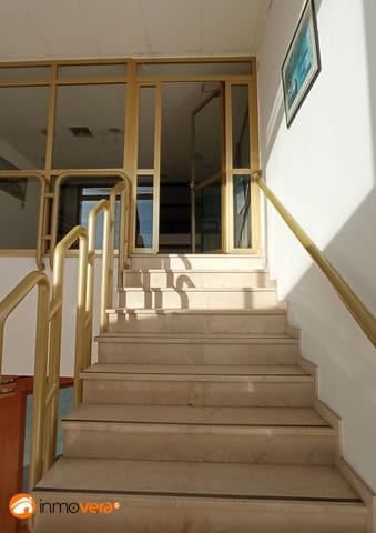 Kantoor te huur in Elda - € 700 (Ref: 8240601)