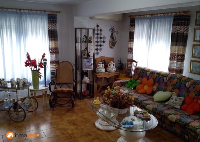 6 quarto Quinta/Casa Rural para venda em Petrel / Petrer com piscina garagem - 250 000 € (Ref: 9199801)