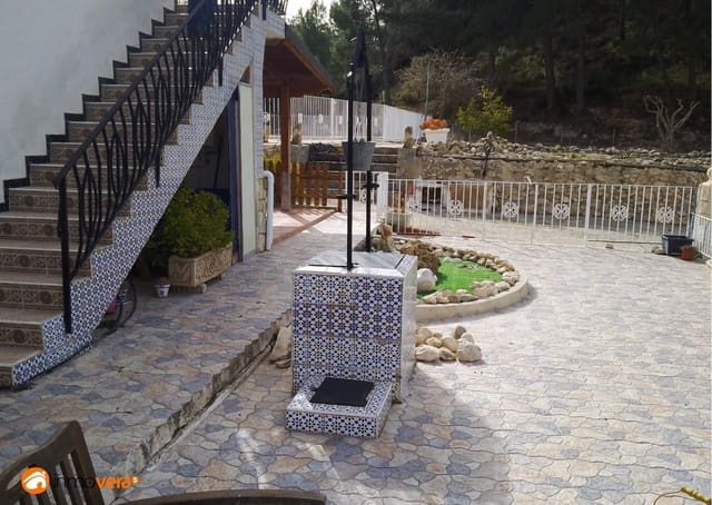 6 quarto Quinta/Casa Rural para venda em Petrel / Petrer com piscina garagem - 250 000 € (Ref: 9199801)