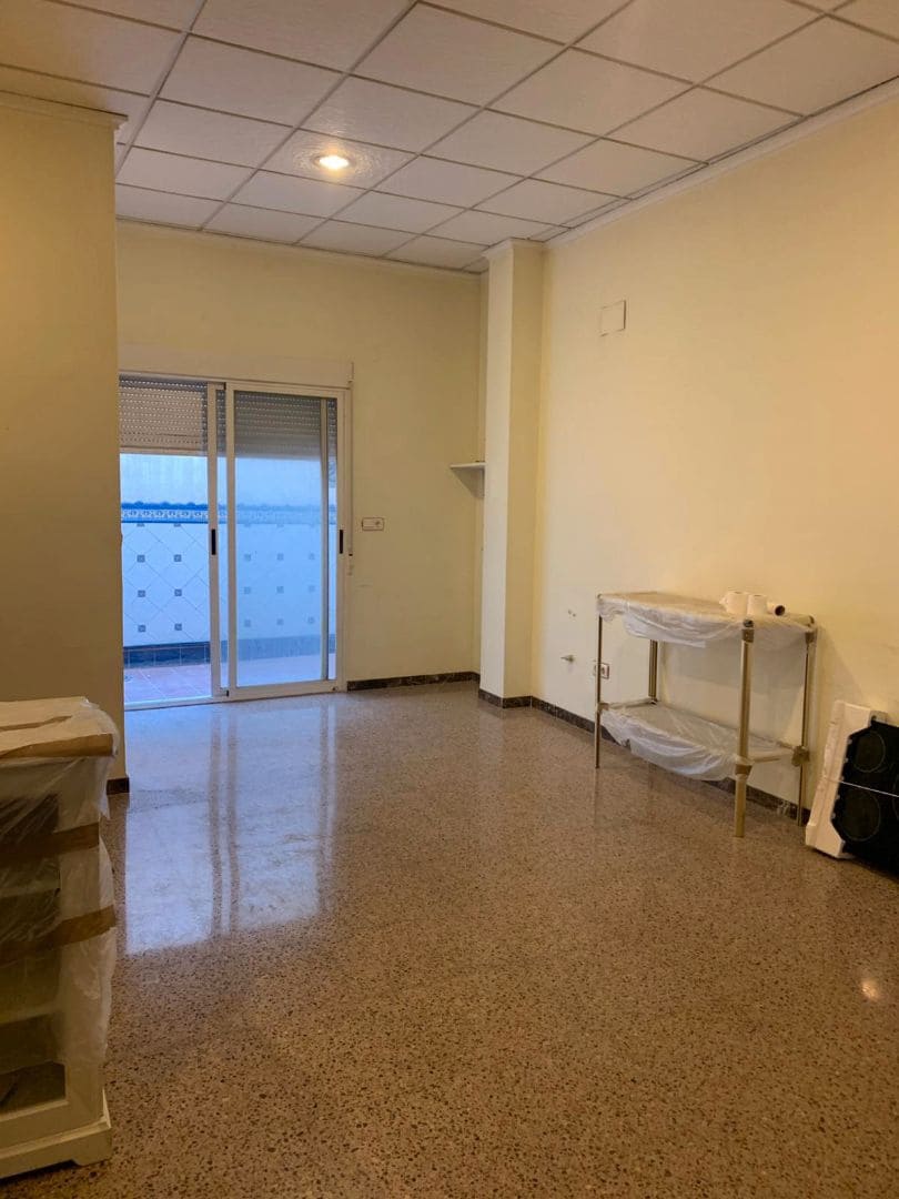 Erhverv til salg i Petrel / Petrer - € 69.000 (Ref: 9338653)