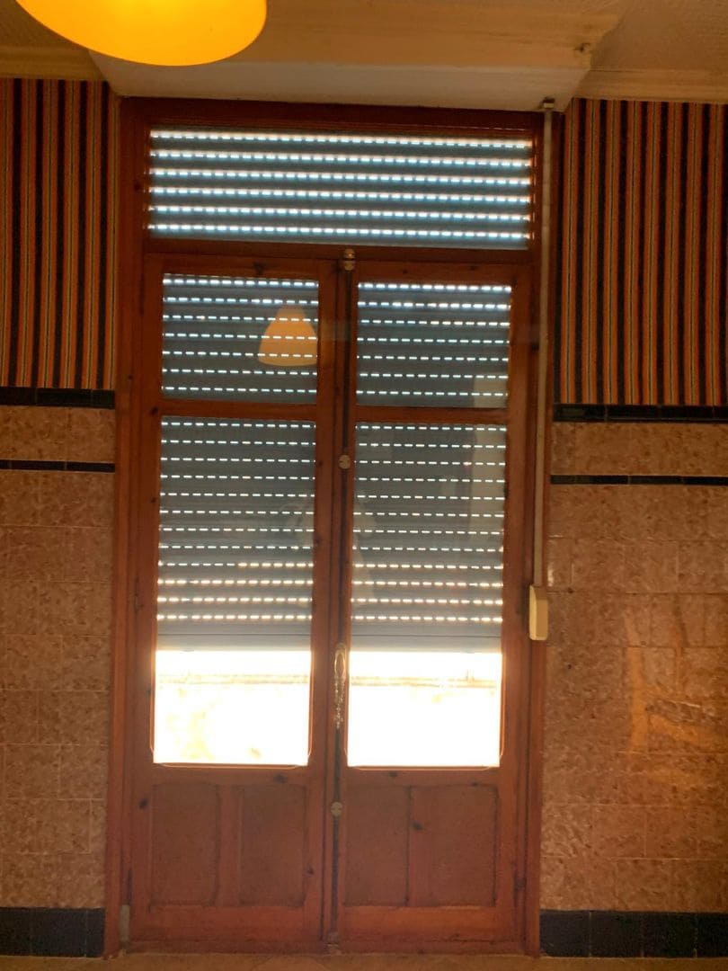 Piso de 4 habitaciones en Petrel / Petrer en venta - 105.000 € (Ref: 9496618)