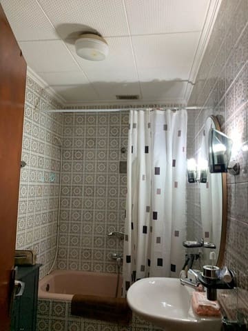 Piso de 4 habitaciones en Petrel / Petrer en venta - 105.000 € (Ref: 9496618)