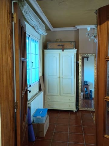 Bungalow de 3 habitaciones en Elda en venta - 285.000 € (Ref: 9517977)