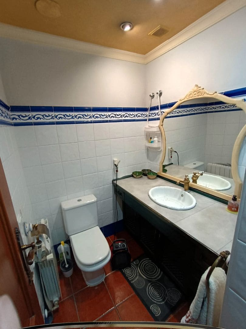 Bungalow de 3 habitaciones en Elda en venta - 285.000 € (Ref: 9517977)