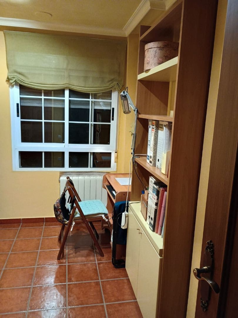 Bungalow de 3 habitaciones en Elda en venta - 285.000 € (Ref: 9517977)