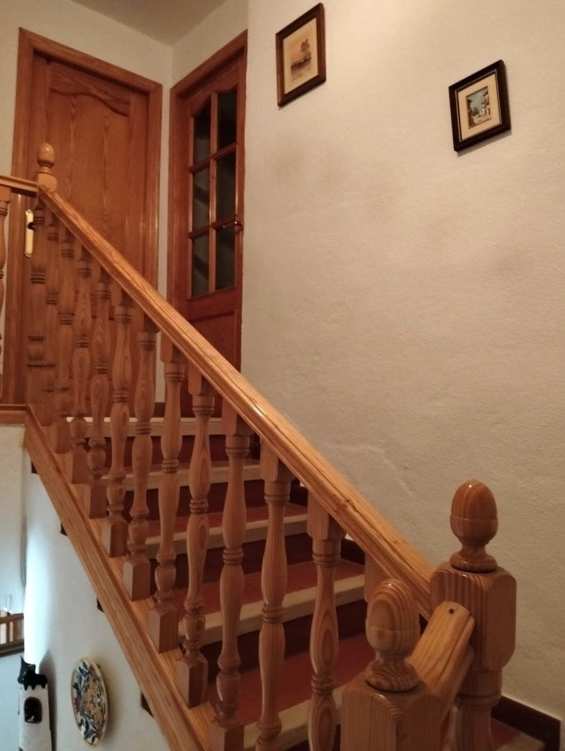 6 quarto Moradia para venda em Hellin com garagem - 169 000 € (Ref: 9548974)