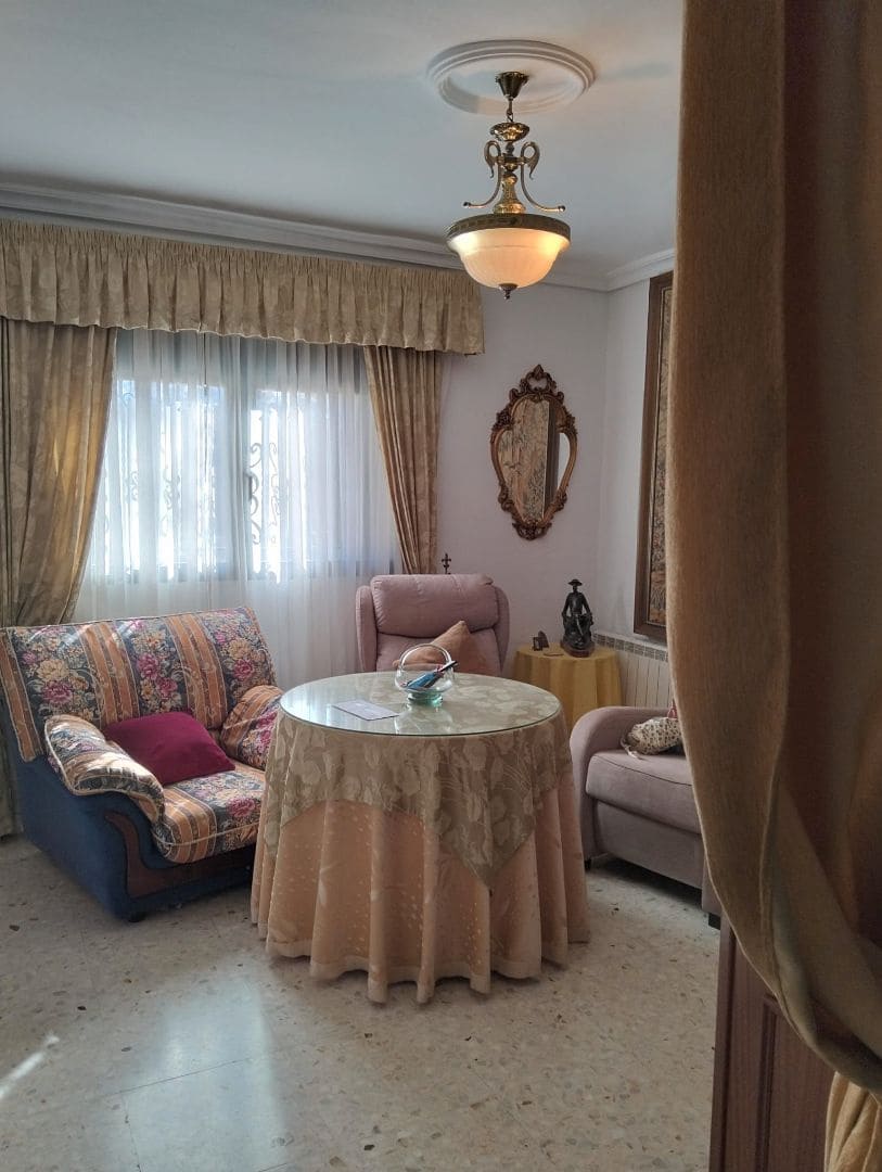 6 quarto Moradia para venda em Hellin com garagem - 169 000 € (Ref: 9548974)