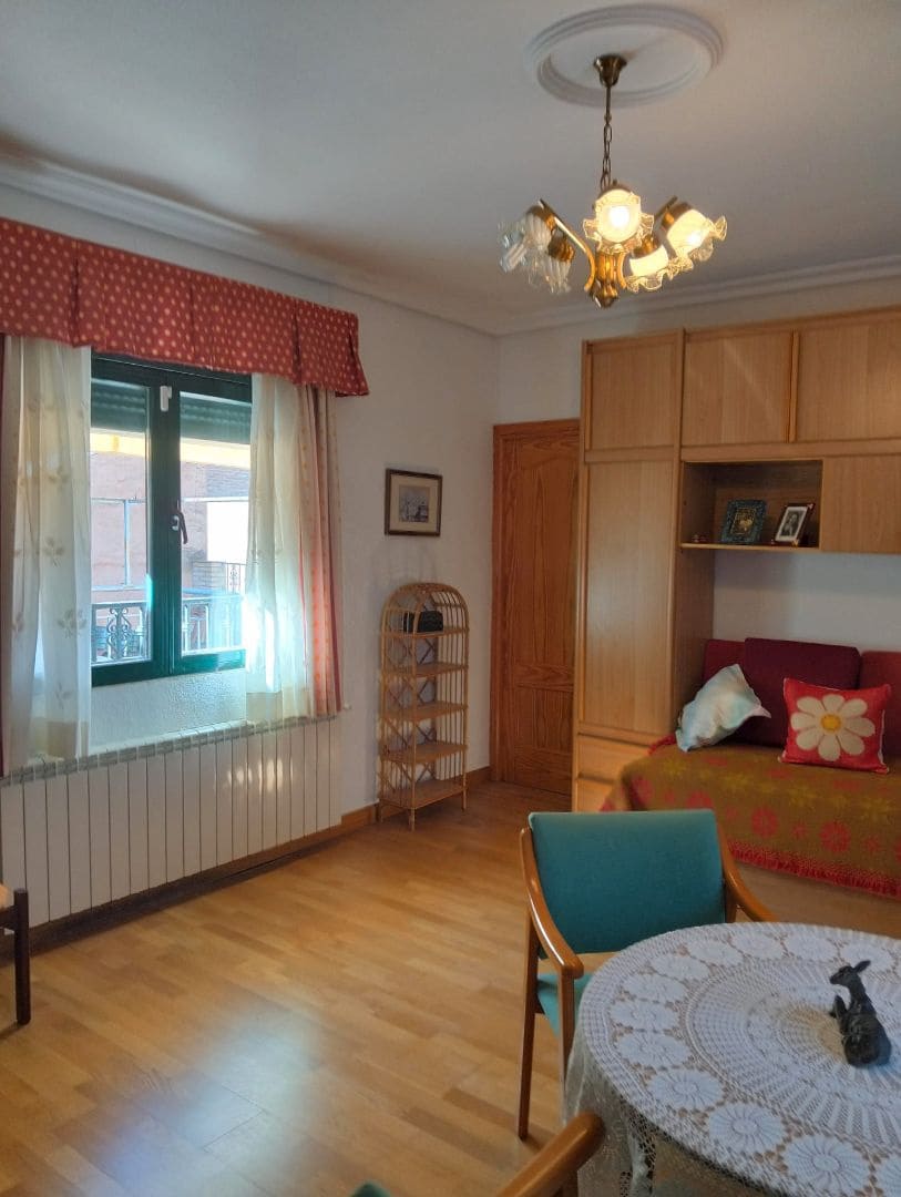 6 quarto Moradia para venda em Hellin com garagem - 169 000 € (Ref: 9548974)