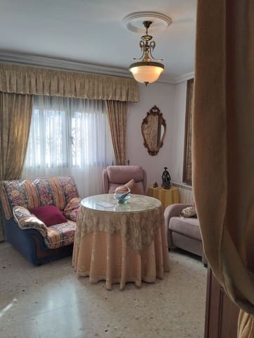 6 quarto Moradia para venda em Hellín com garagem - 169 000 € (Ref: 9548974)