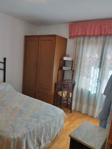 6 quarto Moradia para venda em Hellín com garagem - 169 000 € (Ref: 9548974)