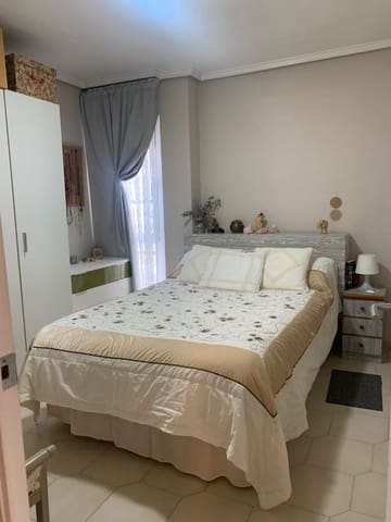 Piso de 3 habitaciones en Elda en venta - 145.000 € (Ref: 9593219)