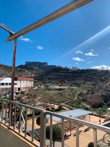 3 quarto Penthouse para venda em Petrel / Petrer - 157 000 € (Ref: 9598354)