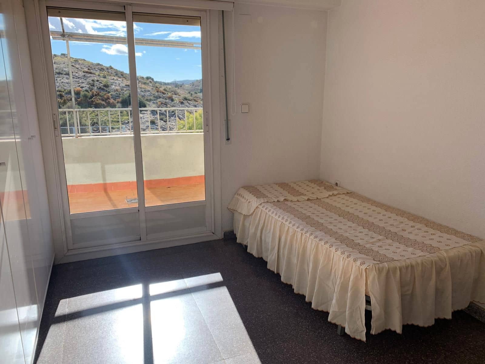 3 quarto Penthouse para venda em Petrel / Petrer - 157 000 € (Ref: 9598354)