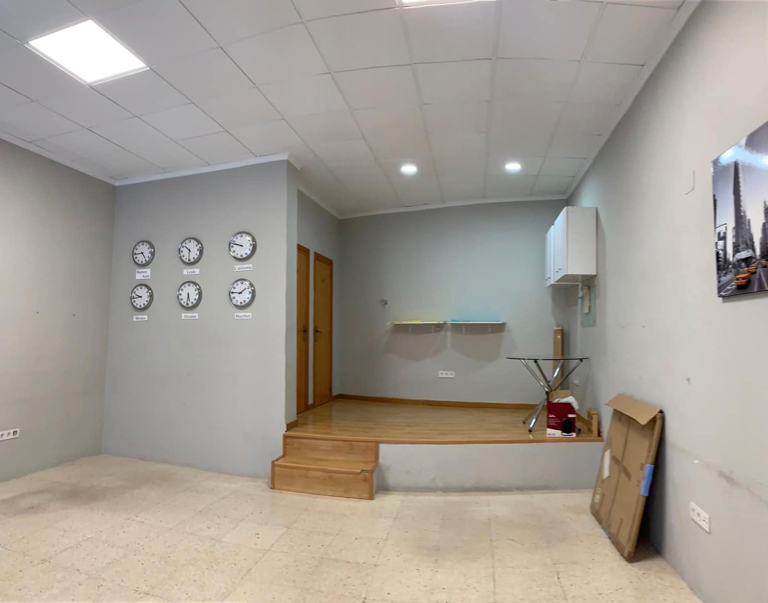 Kommersiell til leie i Petrel / Petrer - € 500 (Ref: 9614440)