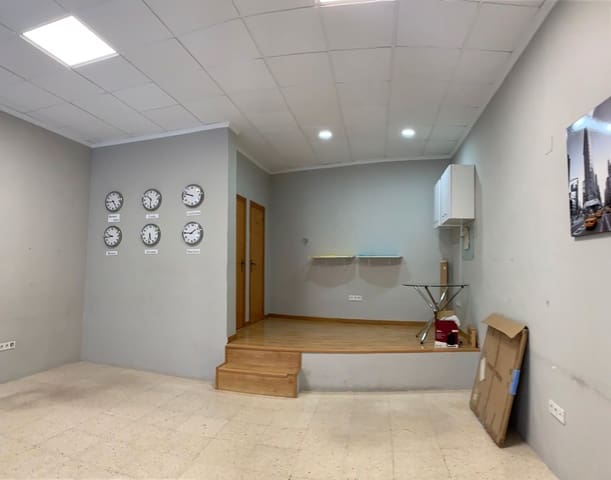 Kaupallinen vuokrattavana paikassa Petrel / Petrer - 500 € (Ref: 9614440)