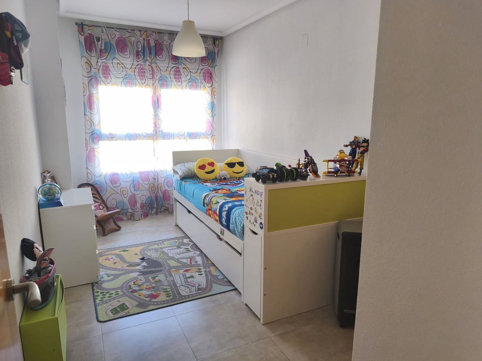 3 bedroom Flat for sale in Elda with garage - € 155,000 (Ref: 9631449)