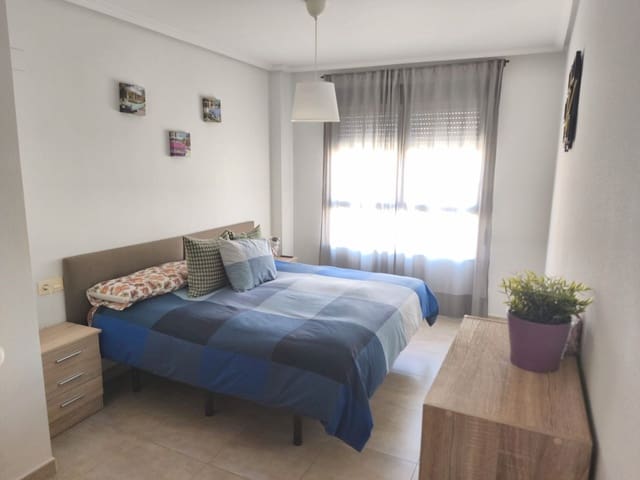 3 bedroom Flat for sale in Elda with garage - € 155,000 (Ref: 9631449)