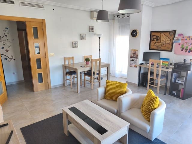 3 bedroom Flat for sale in Elda with garage - € 155,000 (Ref: 9631449)