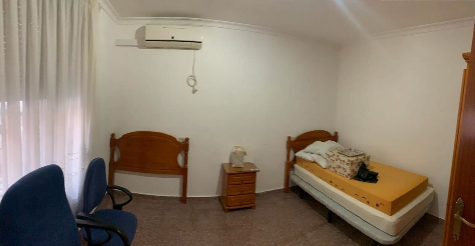 2 soveværelse Villa til salg i Petrel / Petrer med garage - € 185.000 (Ref: 9643492)