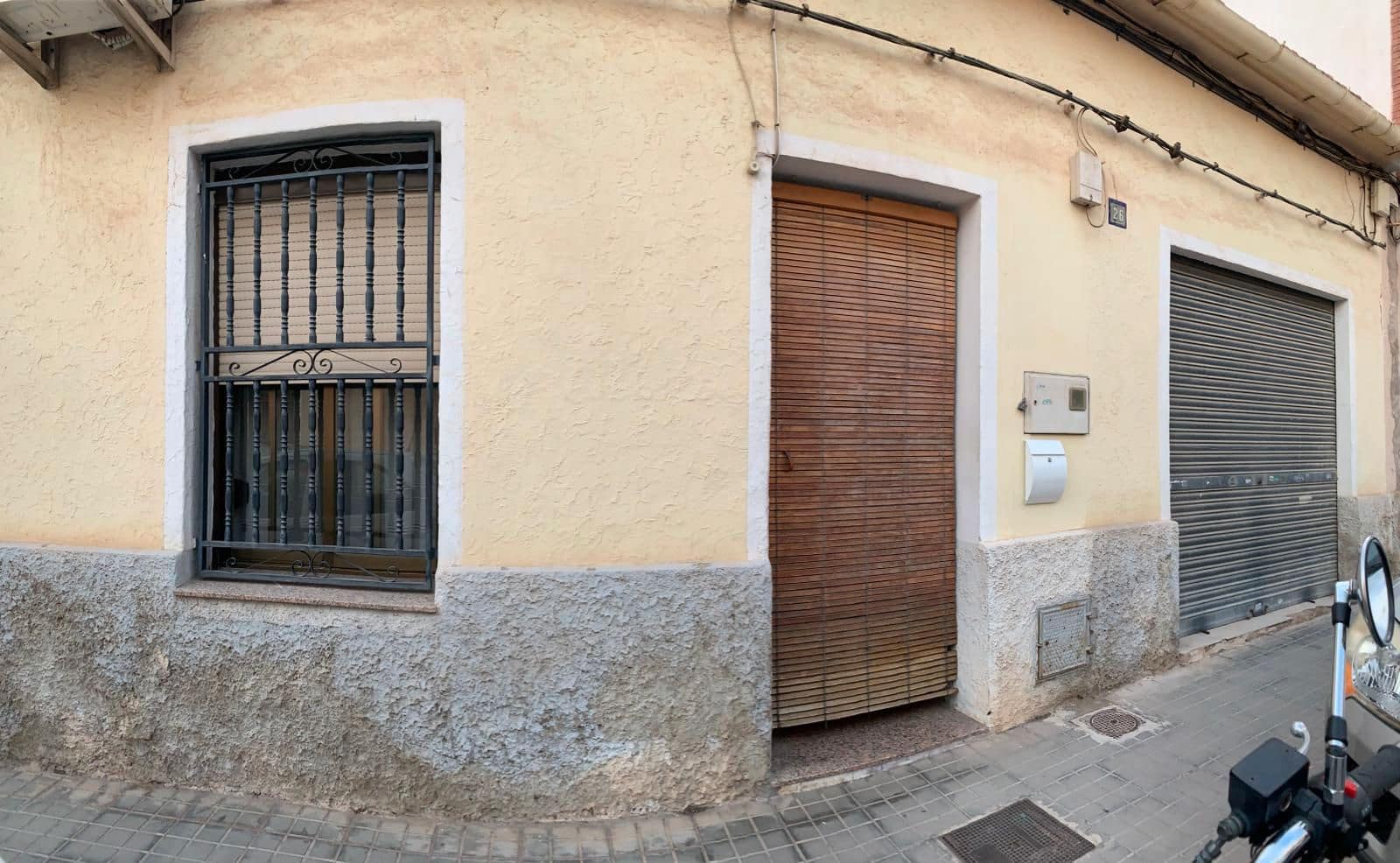 2 soveværelse Villa til salg i Petrel / Petrer med garage - € 185.000 (Ref: 9643492)