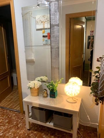 3 bedroom Flat for sale in Petrel / Petrer - € 185,000 (Ref: 9679286)