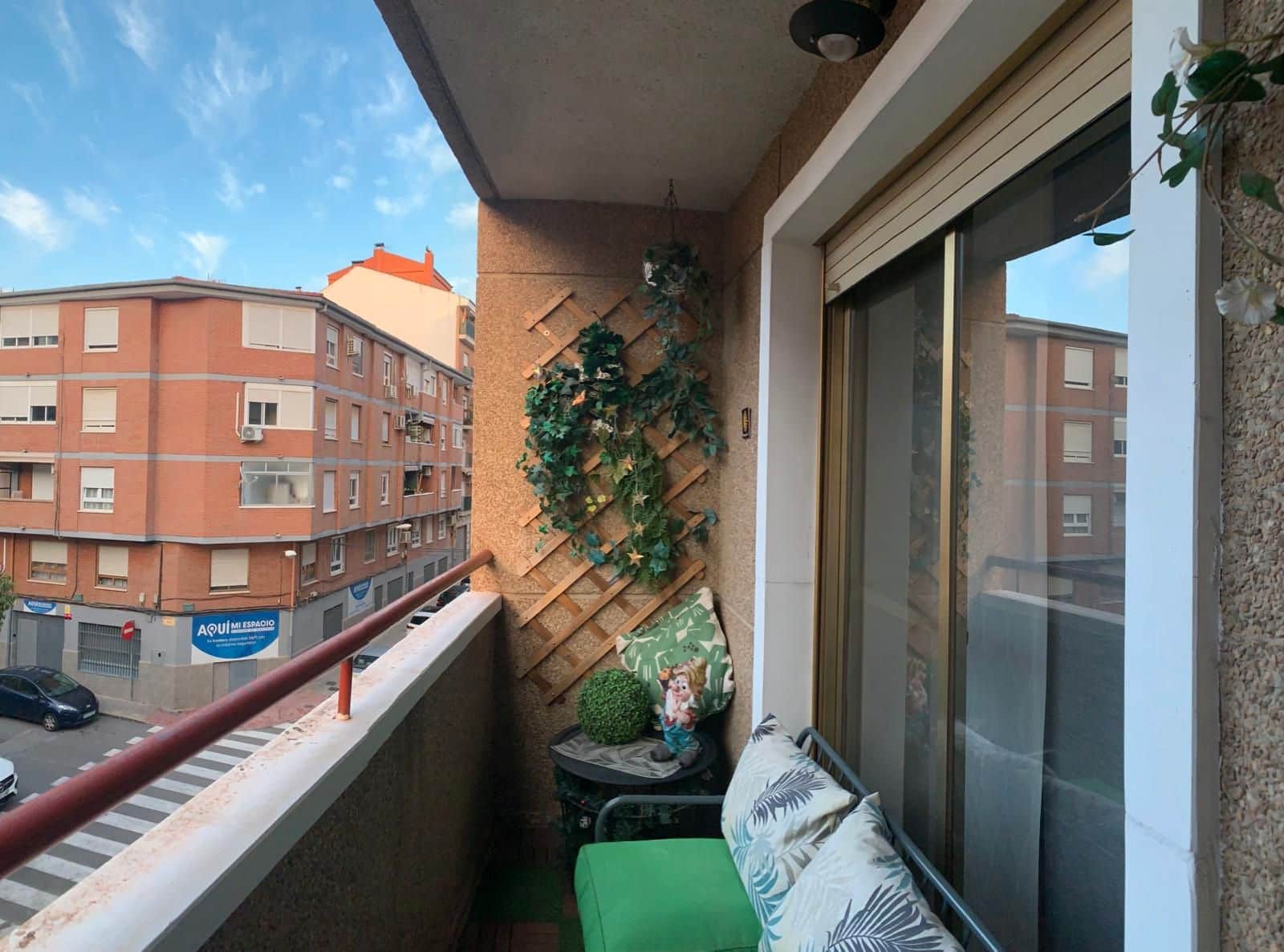 3 bedroom Flat for sale in Petrel / Petrer - € 185,000 (Ref: 9679286)