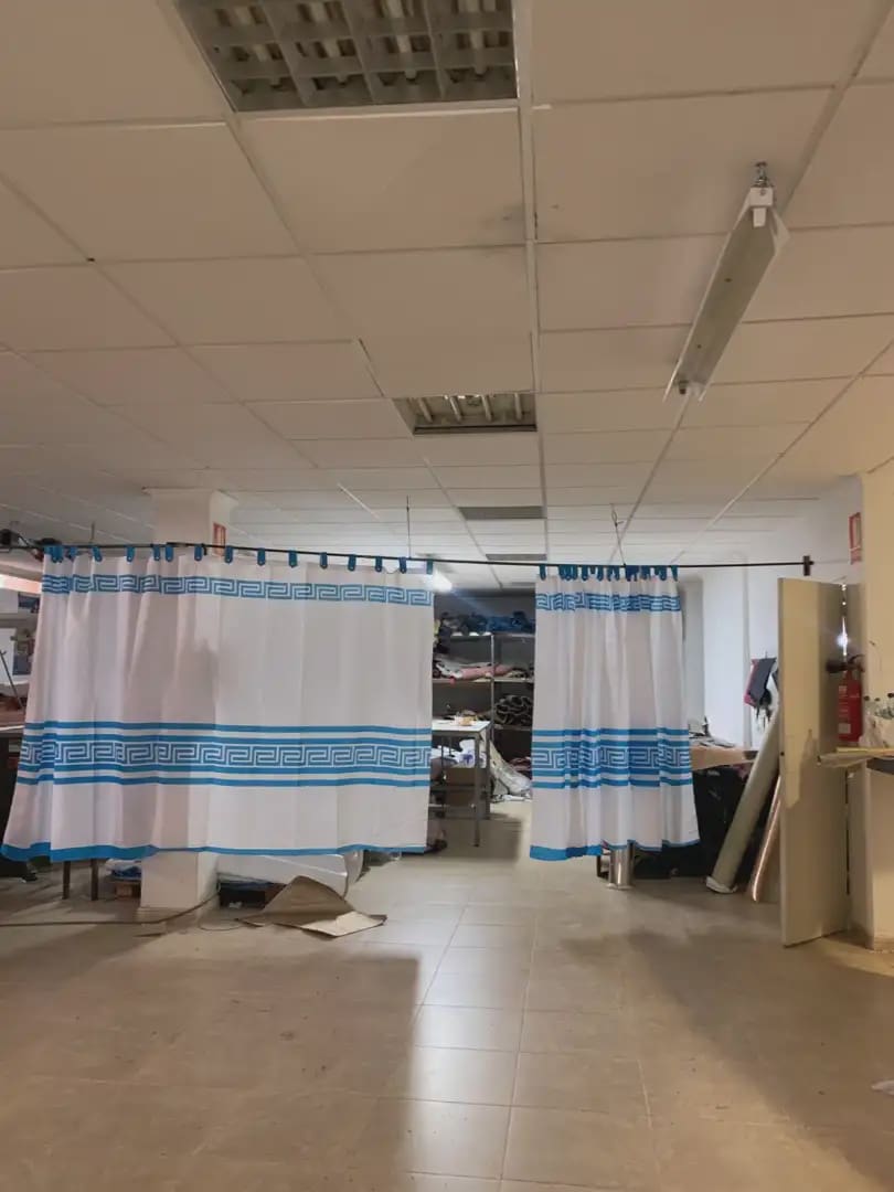 Commerciale in vendita in Petrel / Petrer - 83.000 € (Rif: 9755317)