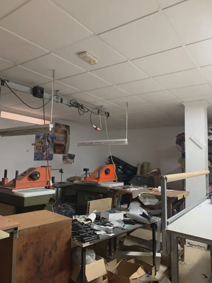 Commerciale in vendita in Petrel / Petrer - 83.000 € (Rif: 9755317)