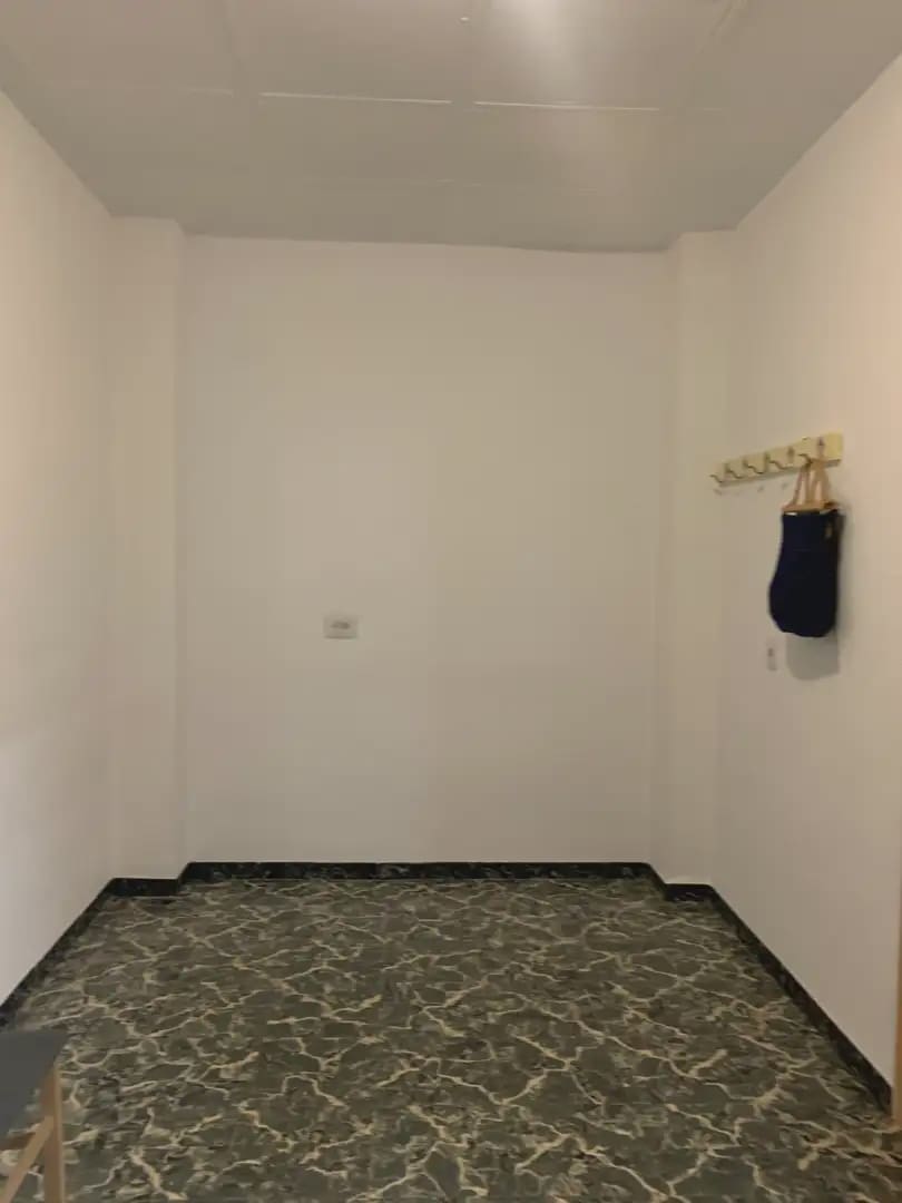Appartement de 2 chambres à louer à Petrel / Petrer - 400 € (Ref: 9777303)
