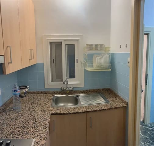 Appartement de 2 chambres à louer à Petrel / Petrer - 400 € (Ref: 9777303)