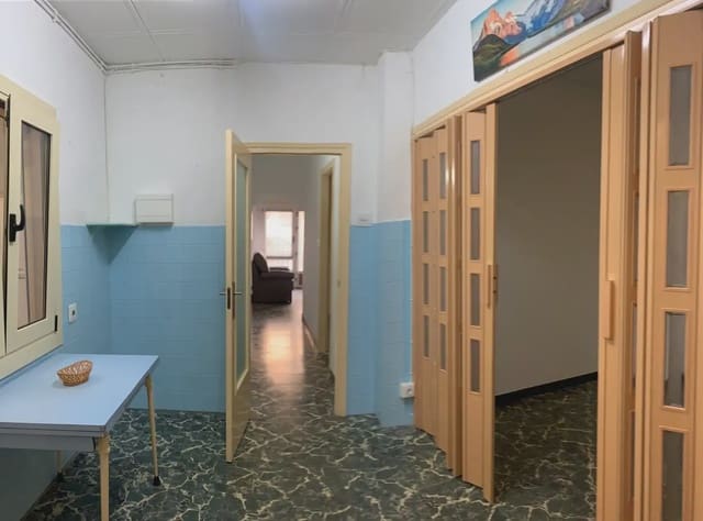 Appartement de 2 chambres à louer à Petrel / Petrer - 400 € (Ref: 9777303)