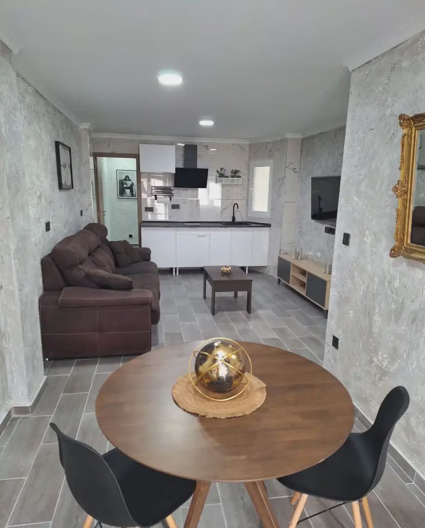 2 bedroom Flat for rent in Elda - € 750 (Ref: 9844566)