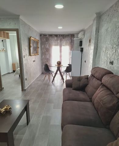 2 slaapkamer Flat te huur in Elda - € 750 (Ref: 9844566)
