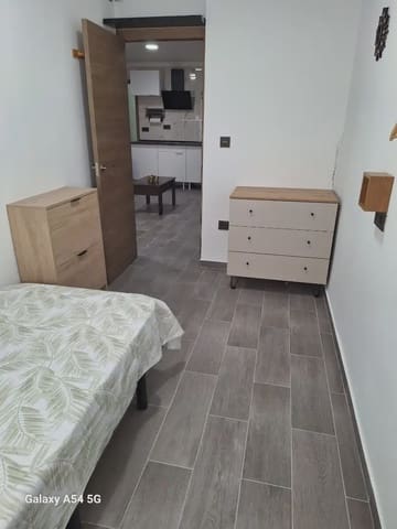 2 slaapkamer Flat te huur in Elda - € 750 (Ref: 9844566)