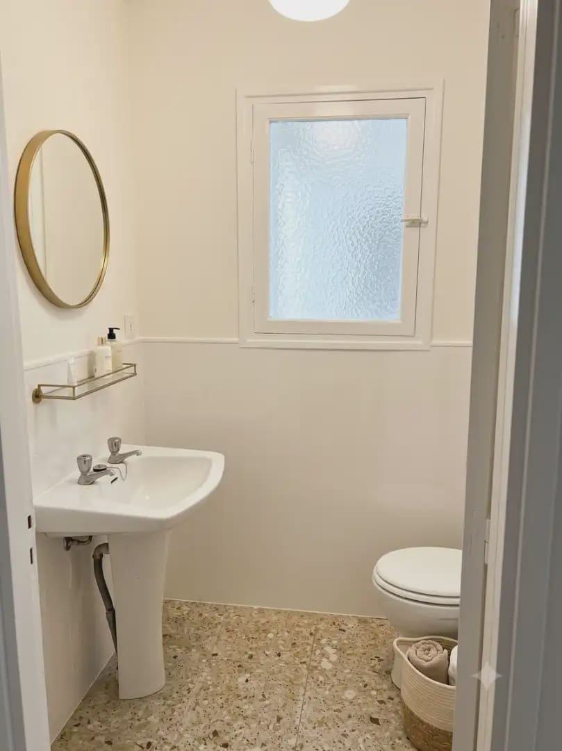 4 bedroom Flat for sale in Elda - € 80,000 (Ref: 9926923)