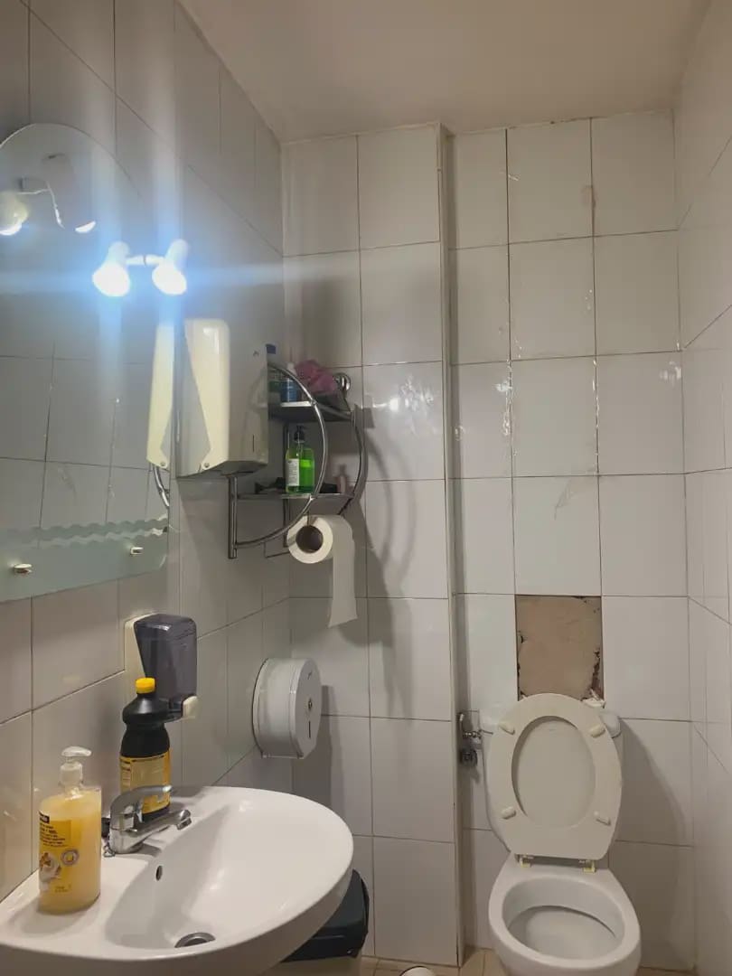 Kaupallinen myytävänä paikassa Petrel / Petrer - 27 000 € (Ref: 9964818)