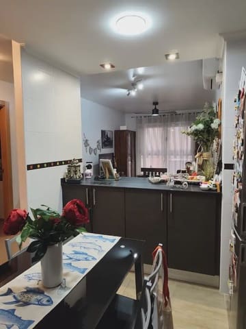 2 makuuhuone Asunto myytävänä paikassa Elda mukana 
autotalli - 120 000 € (Ref: 9976627)